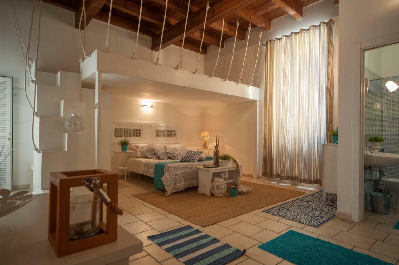 Portadamare Bed & Breakfast Trani Exterior photo